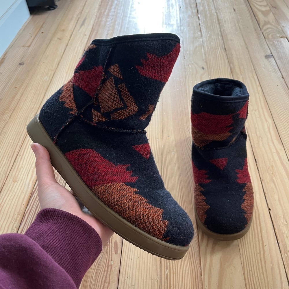 Indigo Rd Aztec Women Southwestern Geometric Faux Fur Lined Ankle Boots fleece